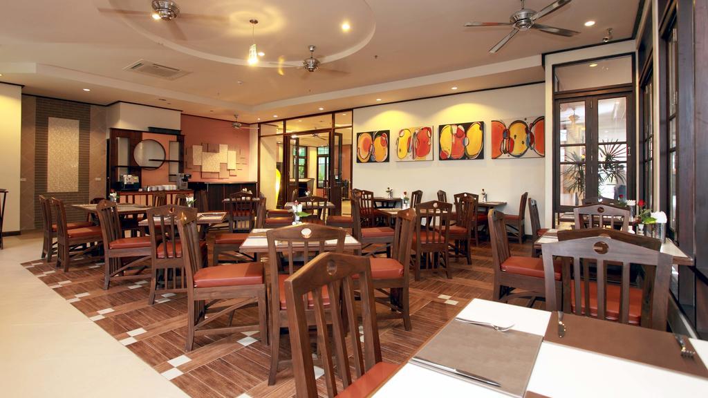 מלון Pattaya Loft מסעדה תמונה